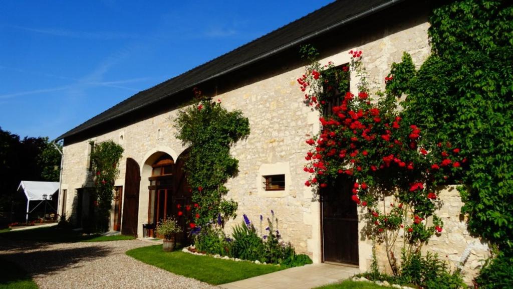 Maison Des Maries Beaulieu-sur-Loire Exterior foto
